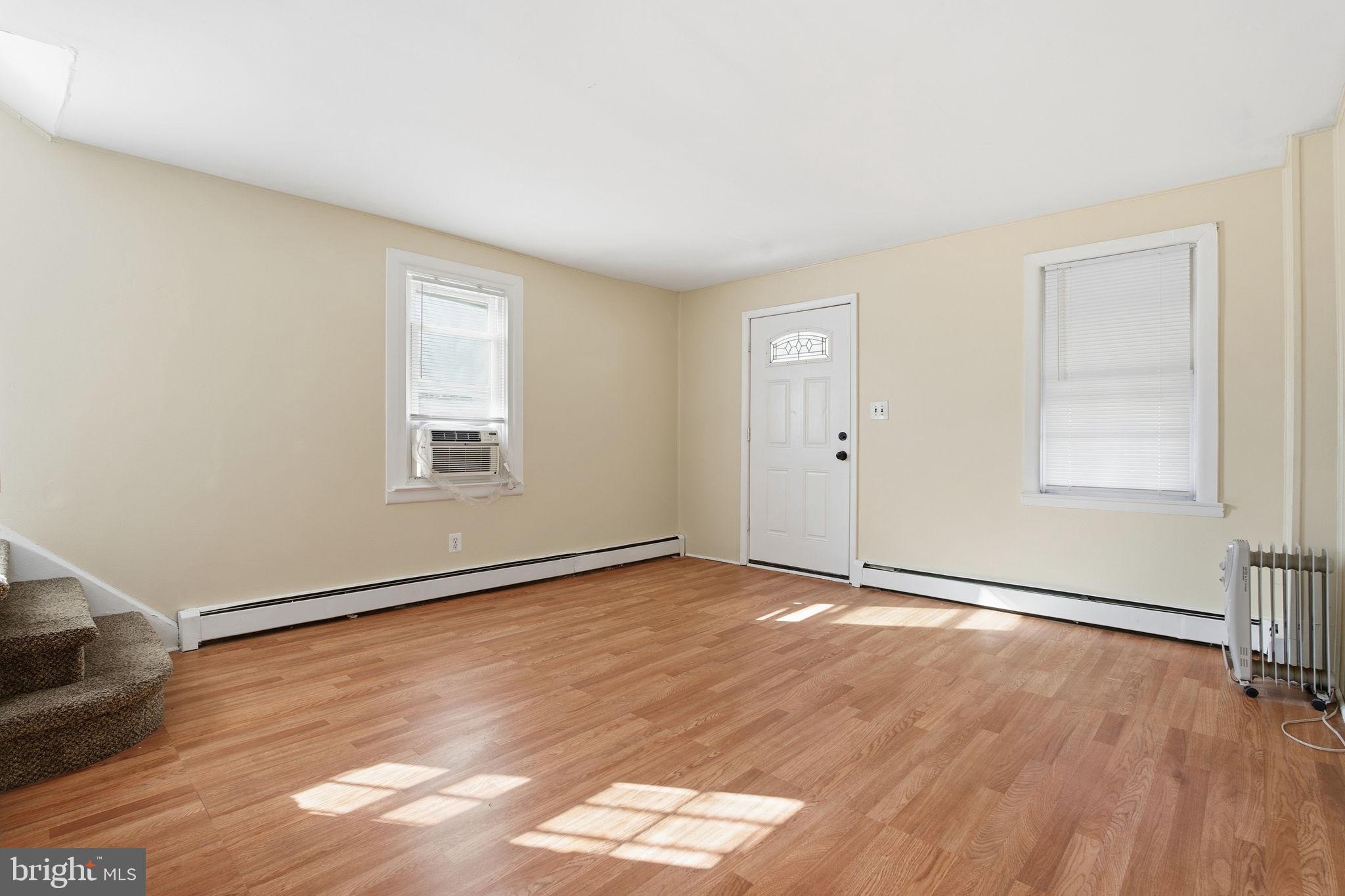 EASTPORT - Residential