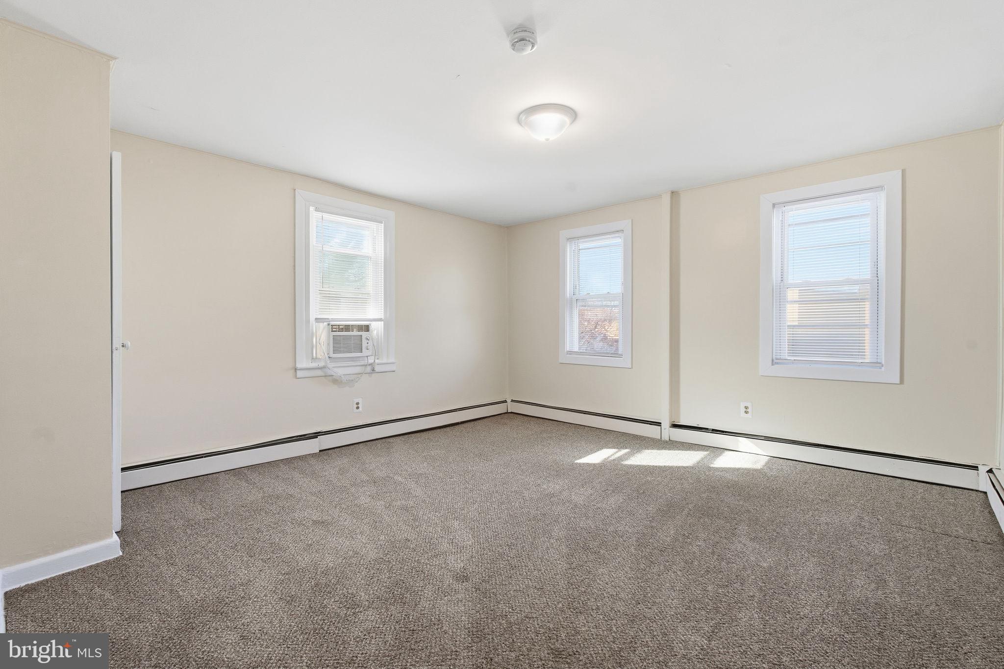 EASTPORT - Residential