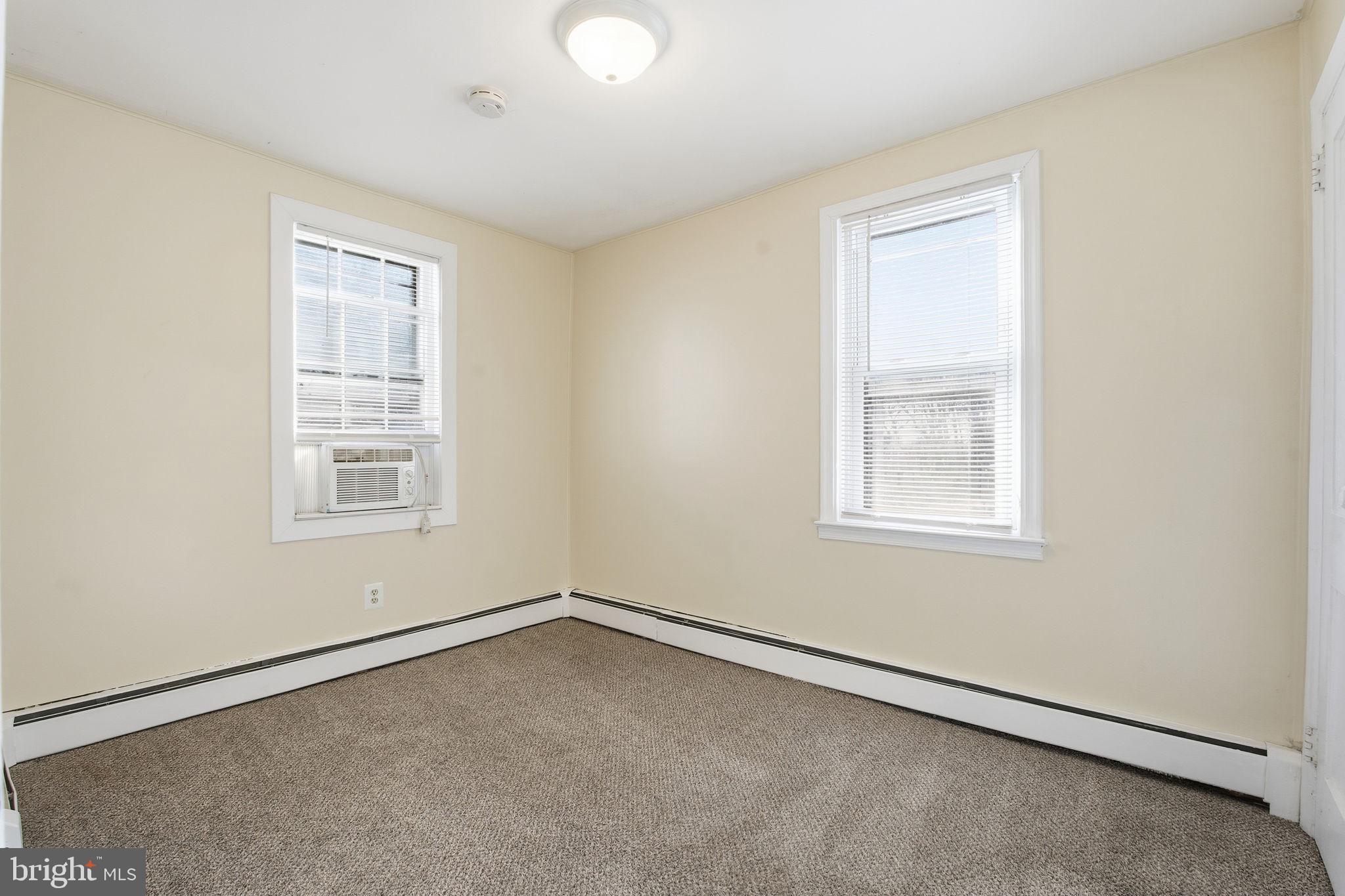 EASTPORT - Residential