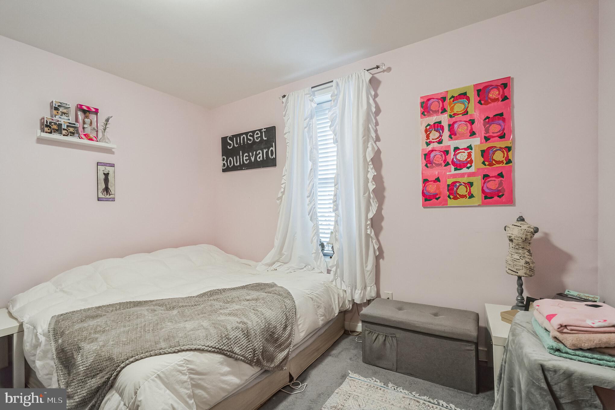 FRANCISVILLE - Commercial Sale