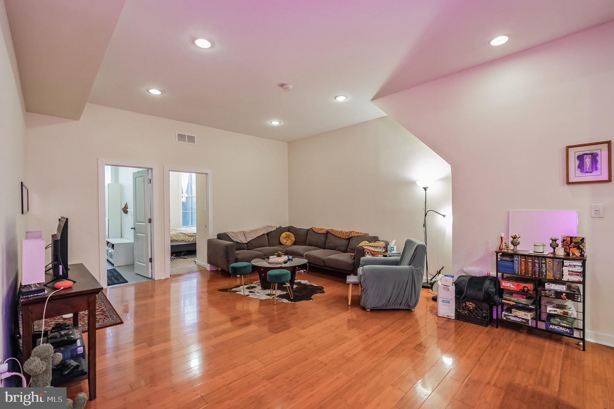 FRANCISVILLE - Commercial Sale