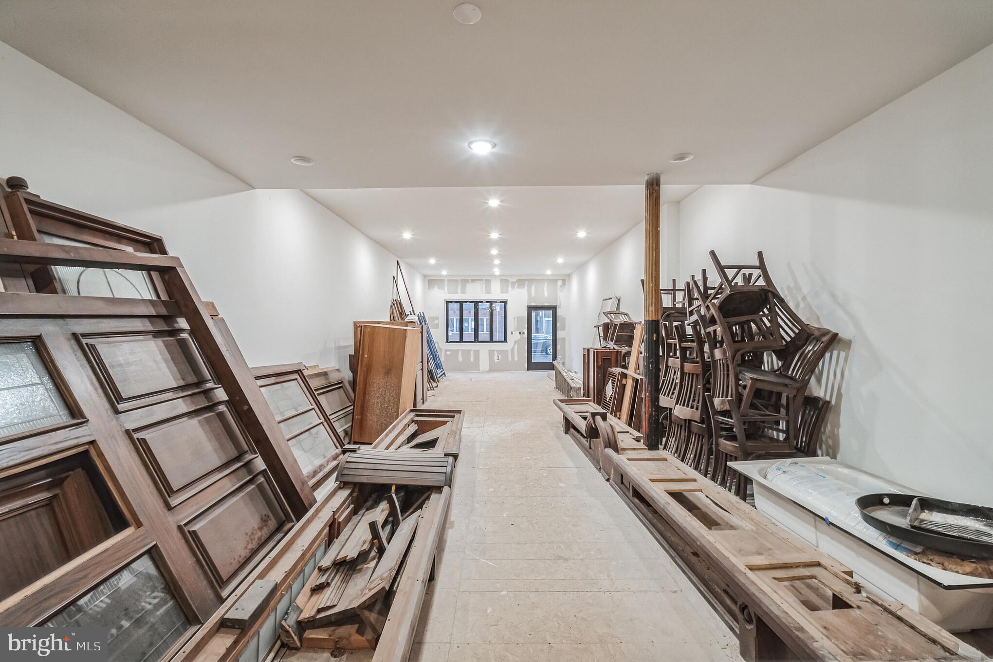 FRANCISVILLE - Commercial Sale