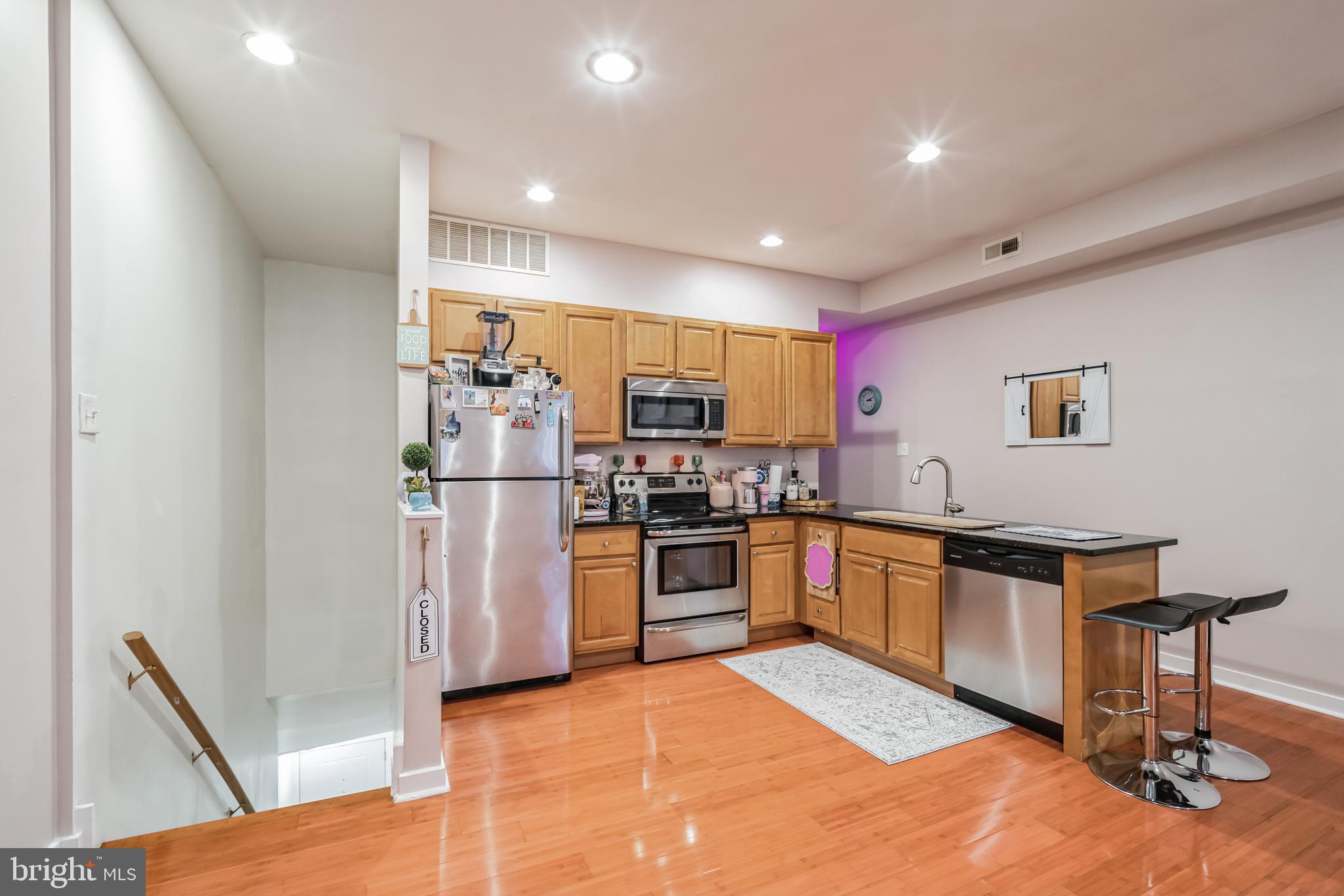 FRANCISVILLE - Commercial Sale