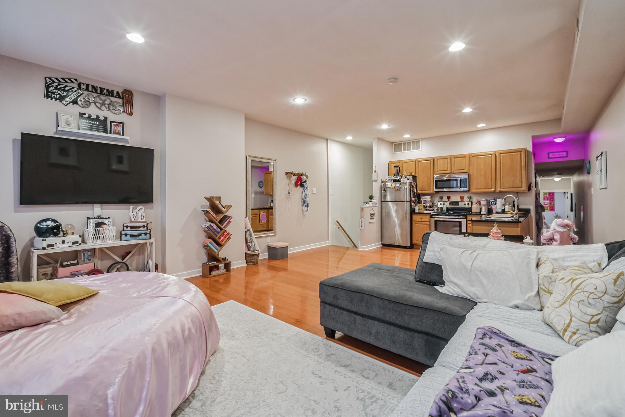 FRANCISVILLE - Commercial Sale