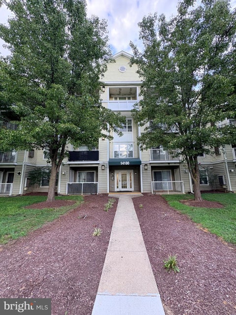 Photo of 14100 Farnsworth Lane #2104, UPPER MARLBORO, MD 20772 (MLS # MDPG2215794)