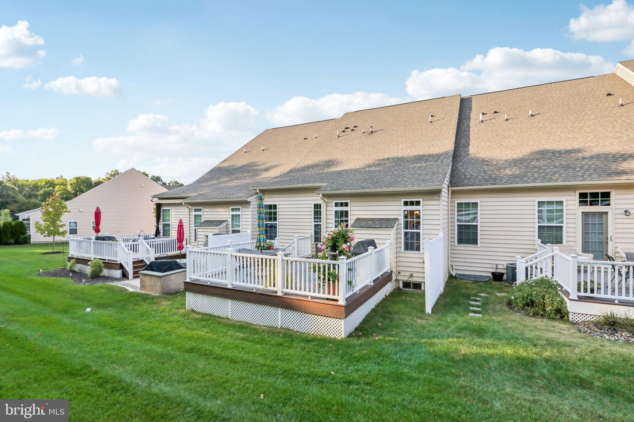 ARBOURS AT MORGAN CR - Residential