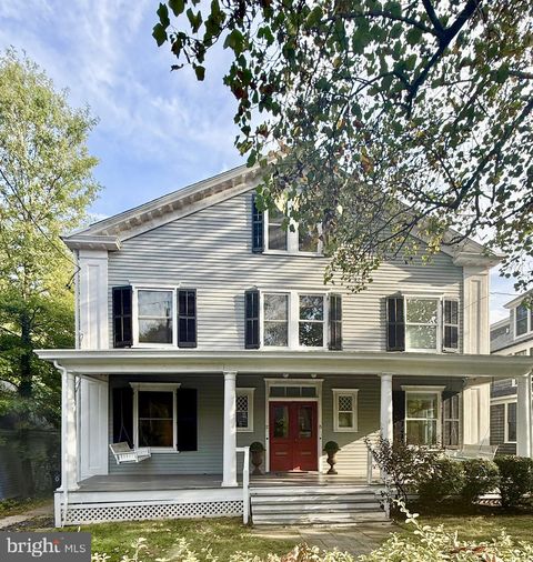 Photo of 17 Aiken Avenue, PRINCETON, NJ 08540 (MLS # NJME2064980)