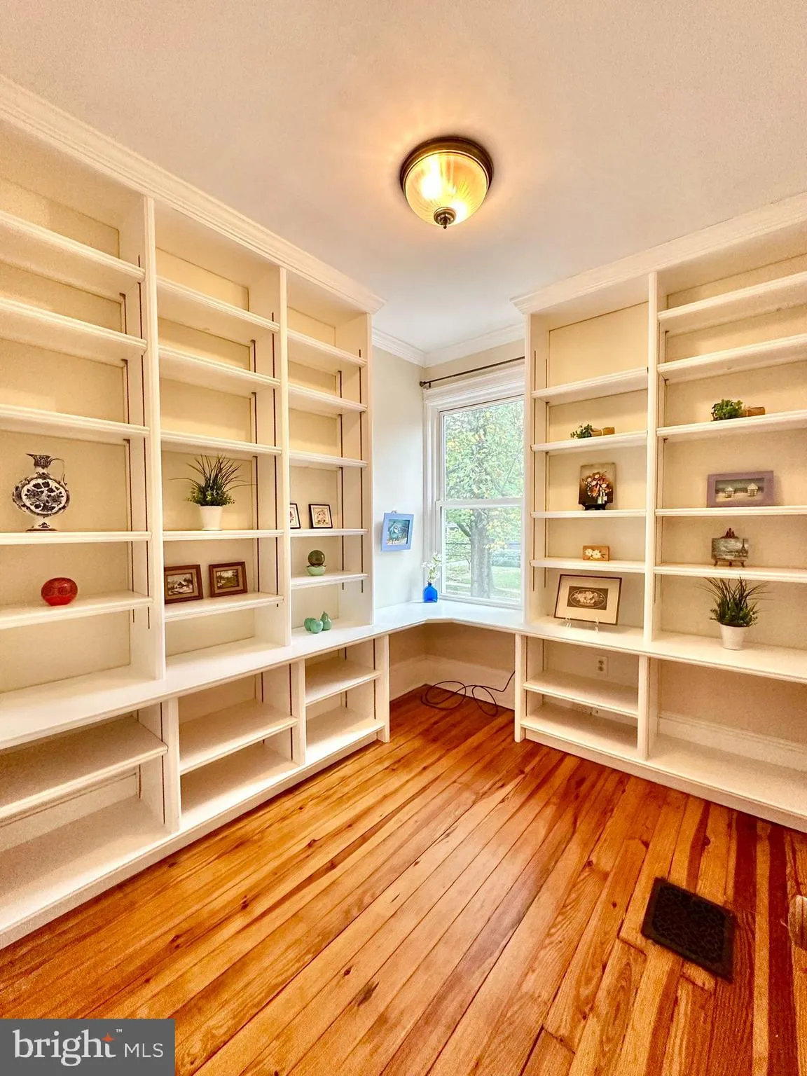 Princeton, New Jersey 08540, United States, 3 Bedrooms Bedrooms, ,2 BathroomsBathrooms,Residential,Active,212153