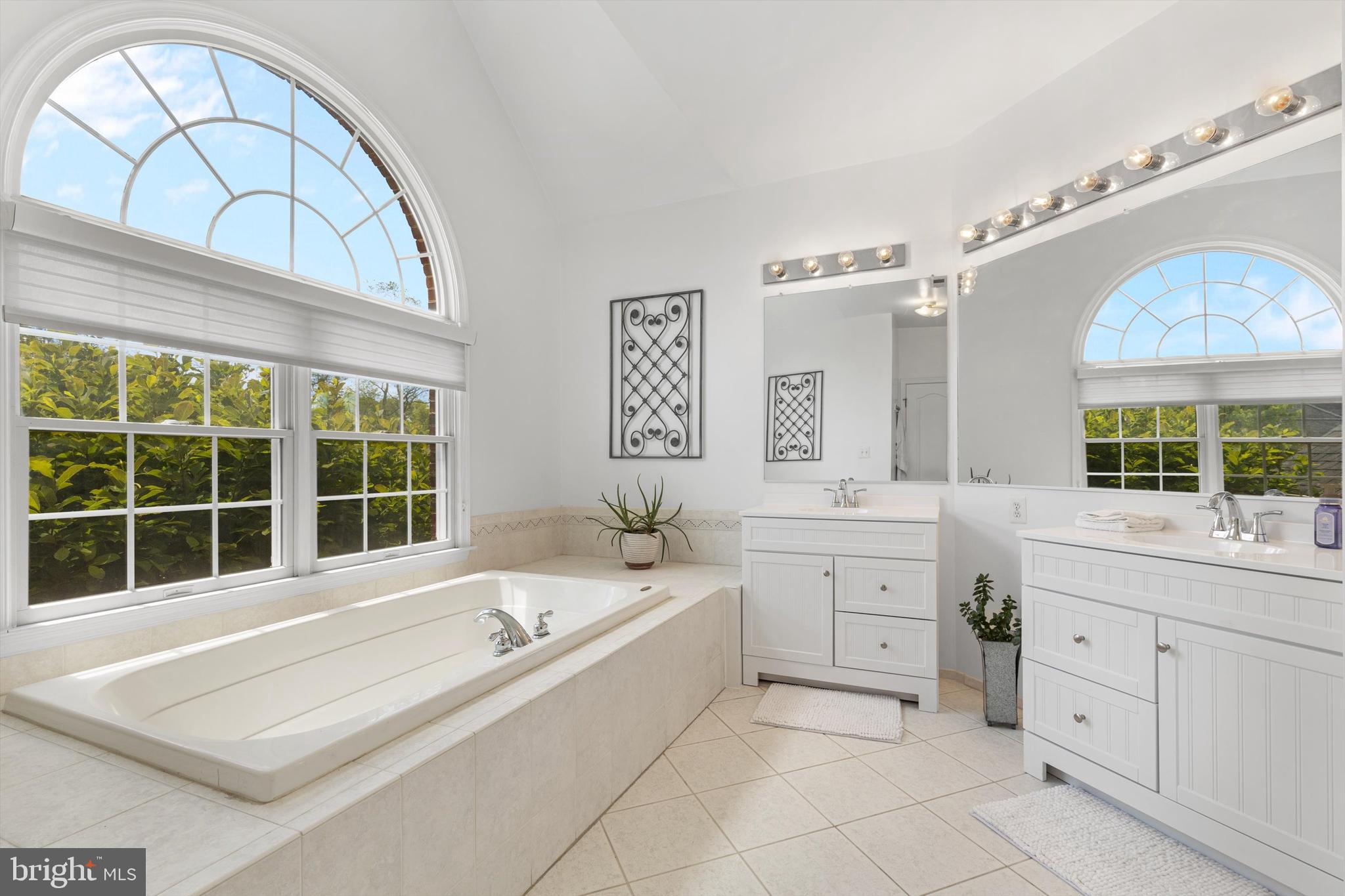 STEVENSON ESTATES - Residential