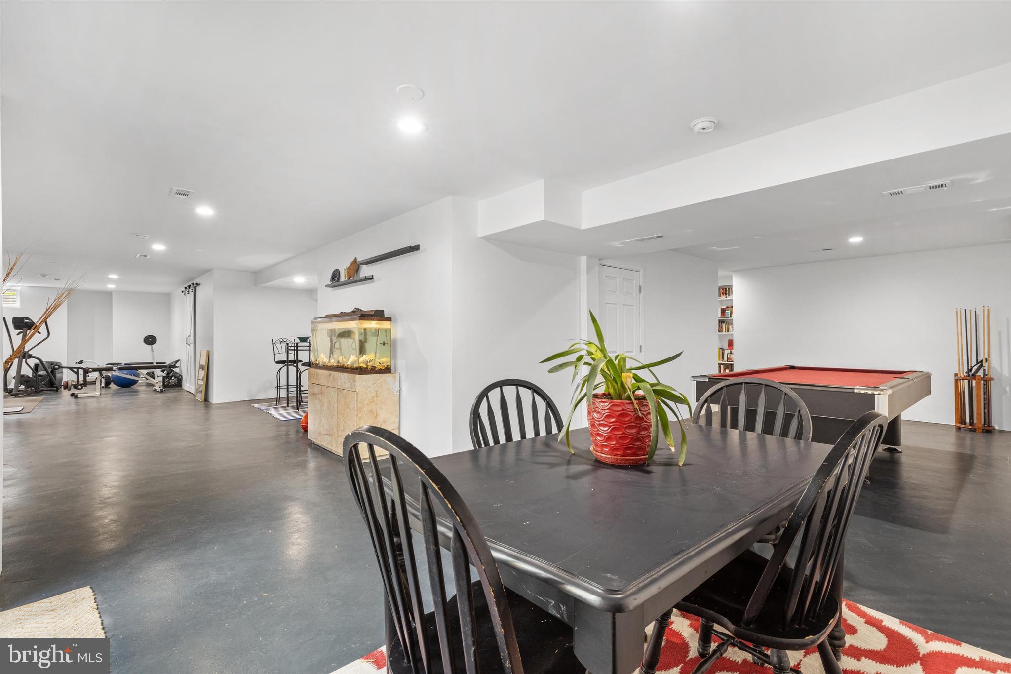 STEVENSON ESTATES - Residential