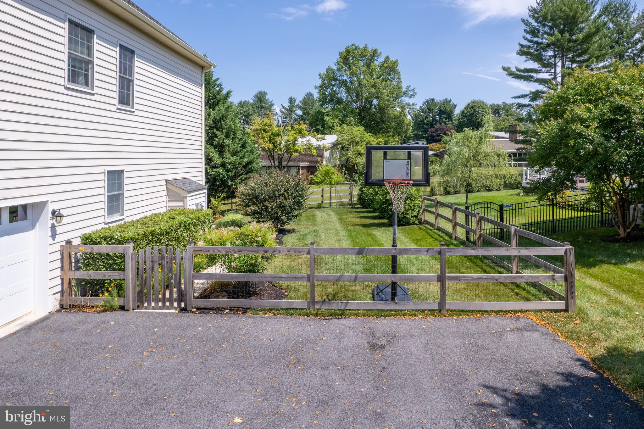 STEVENSON ESTATES - Residential