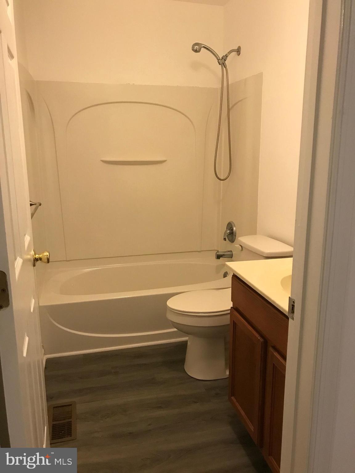 PERSIMMON CREEK - Residential