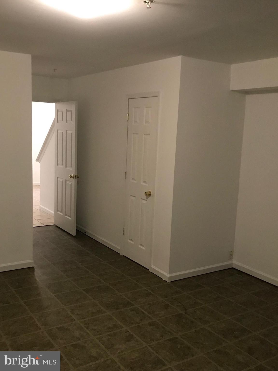 PERSIMMON CREEK - Residential