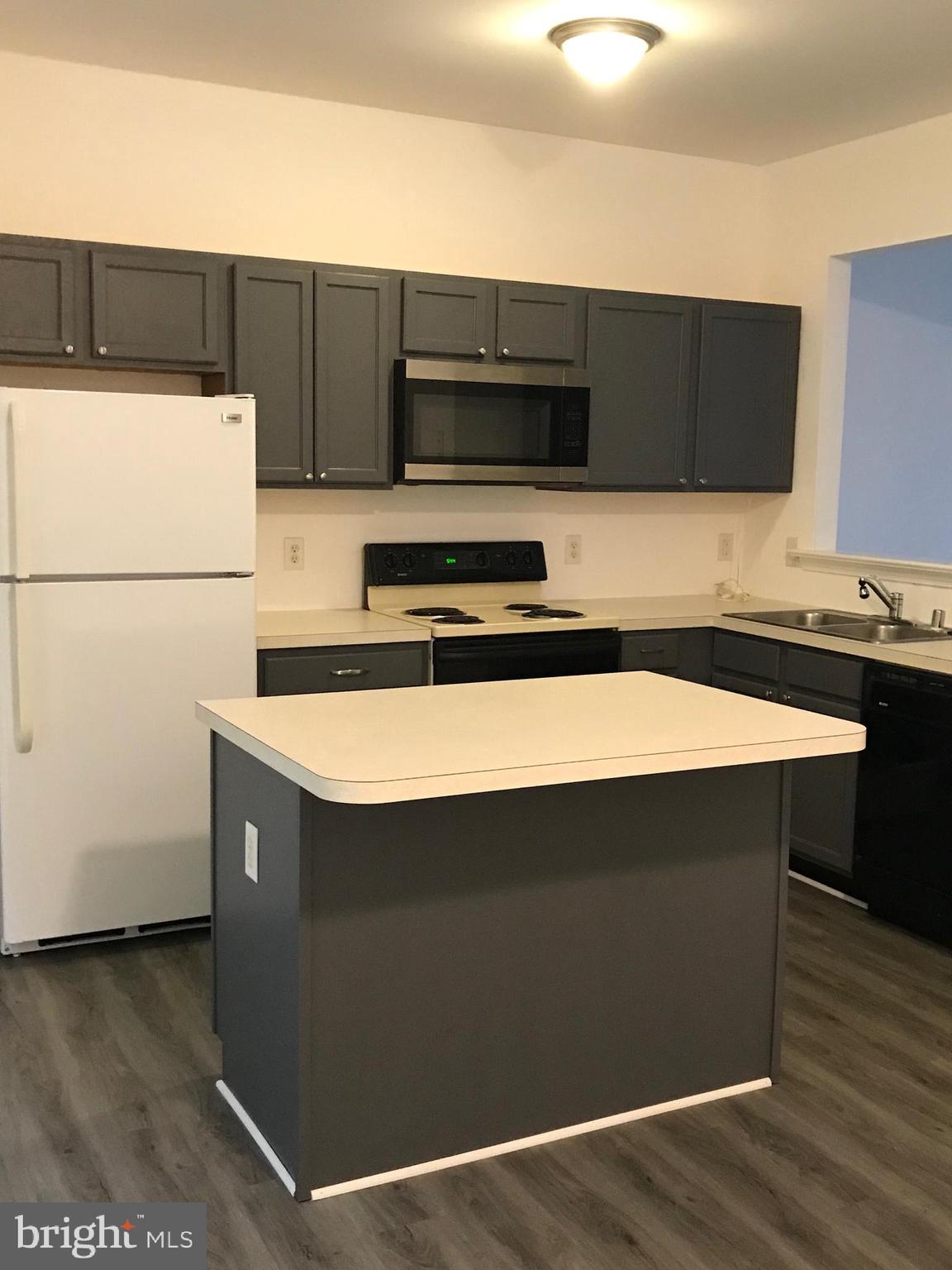 PERSIMMON CREEK - Residential