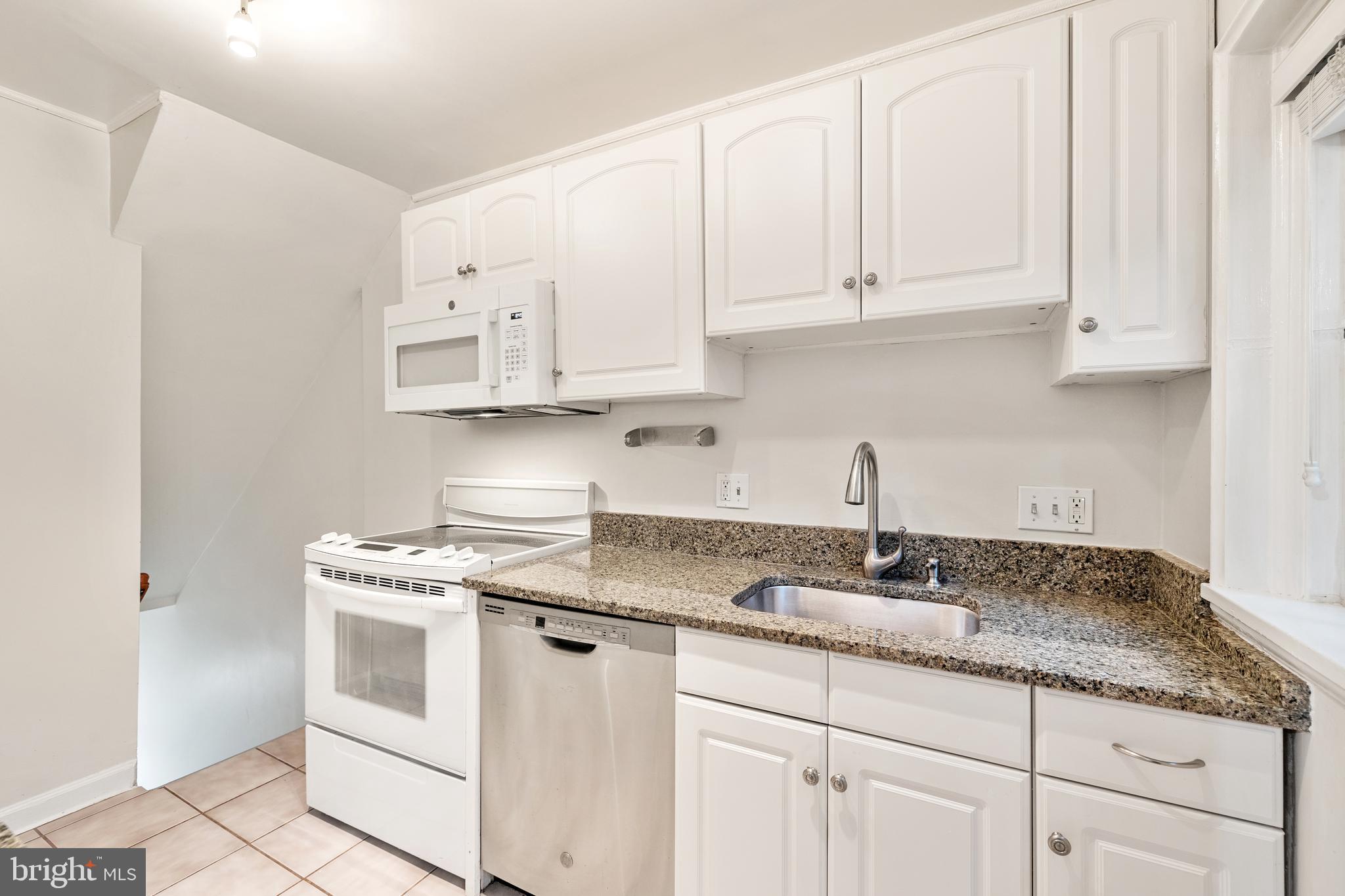 FAIRLINGTON VILLAGES - Residential Lease