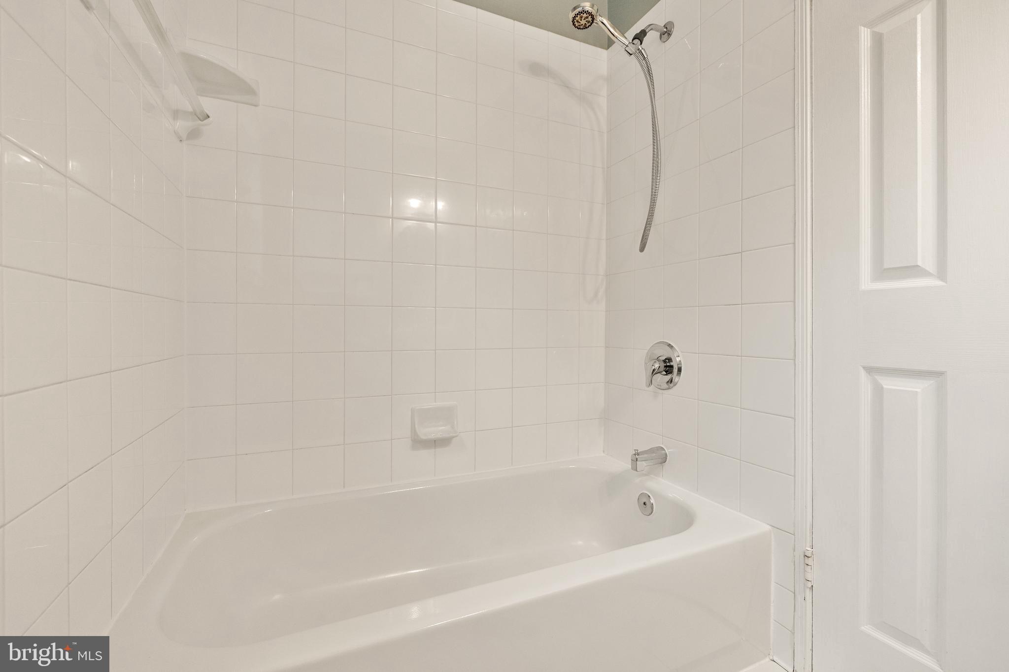 FAIRLINGTON VILLAGES - Residential Lease