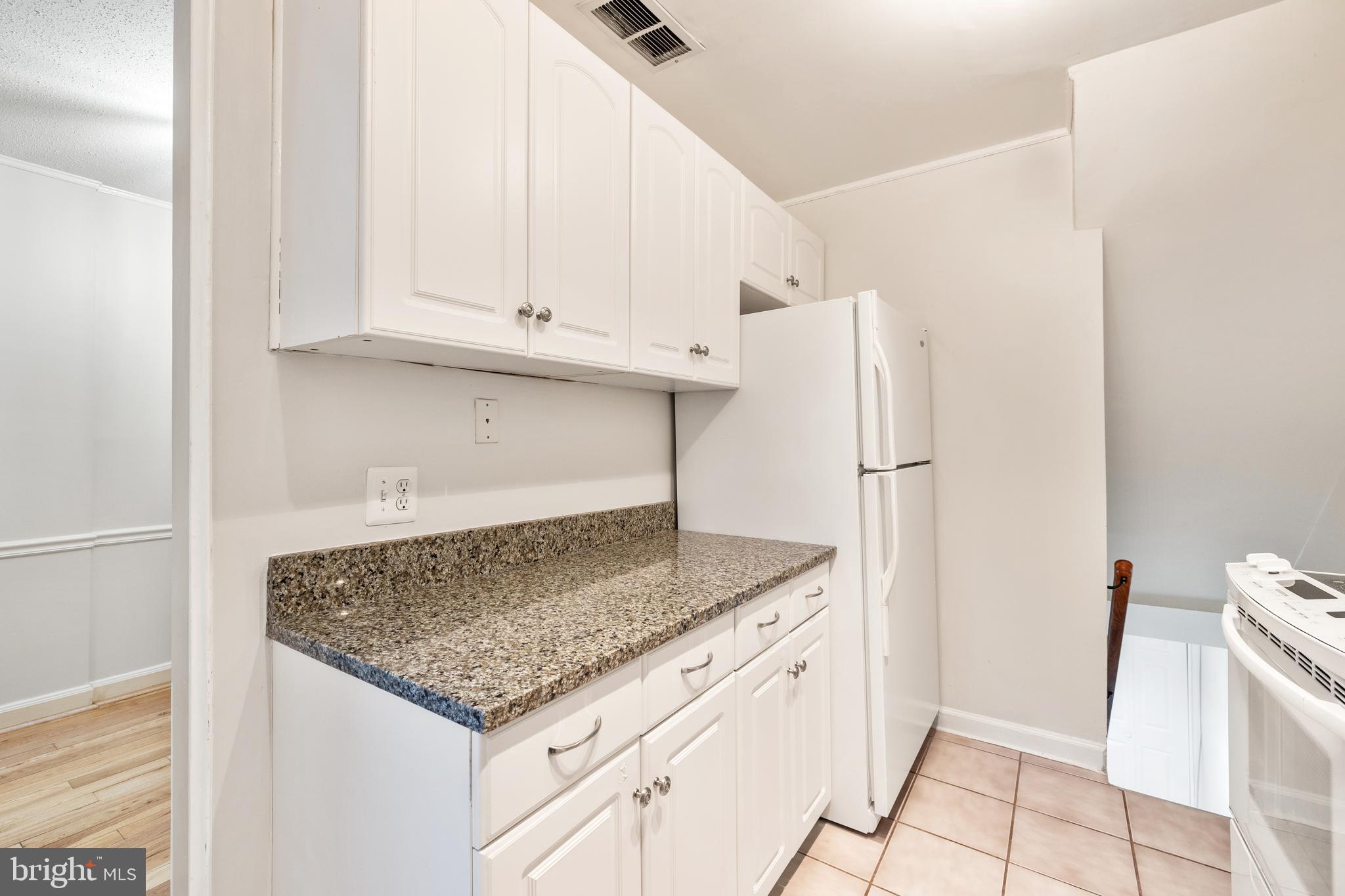 FAIRLINGTON VILLAGES - Residential Lease