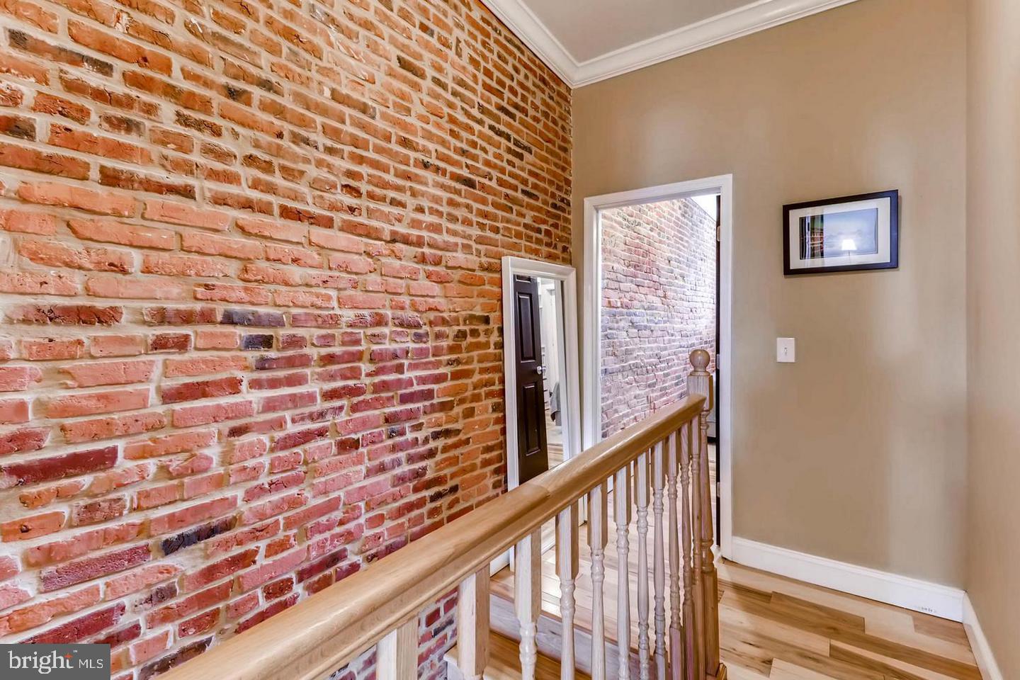 HIGHLANDTOWN - Residential