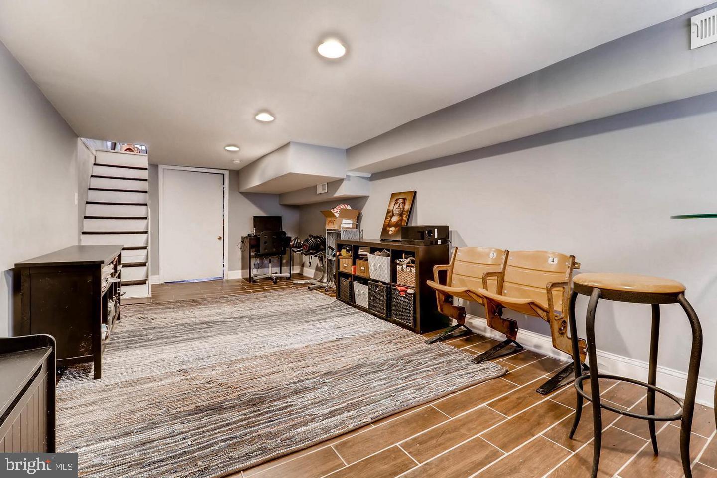 HIGHLANDTOWN - Residential