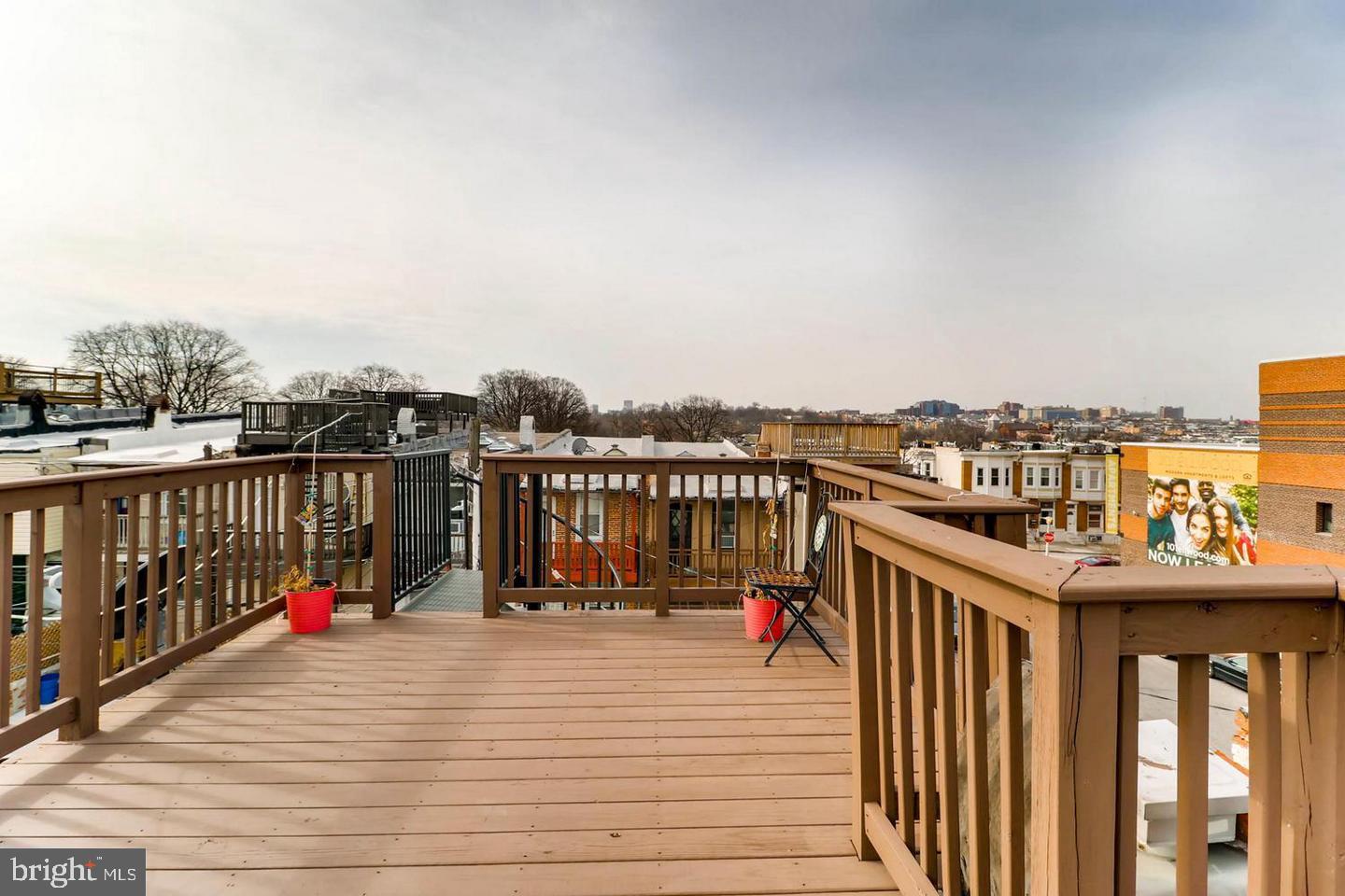 HIGHLANDTOWN - Residential