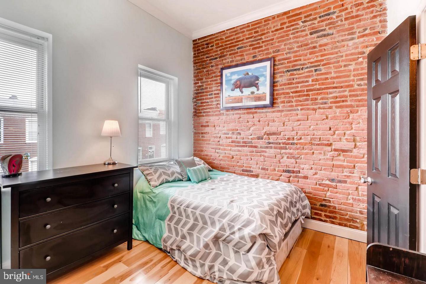 HIGHLANDTOWN - Residential