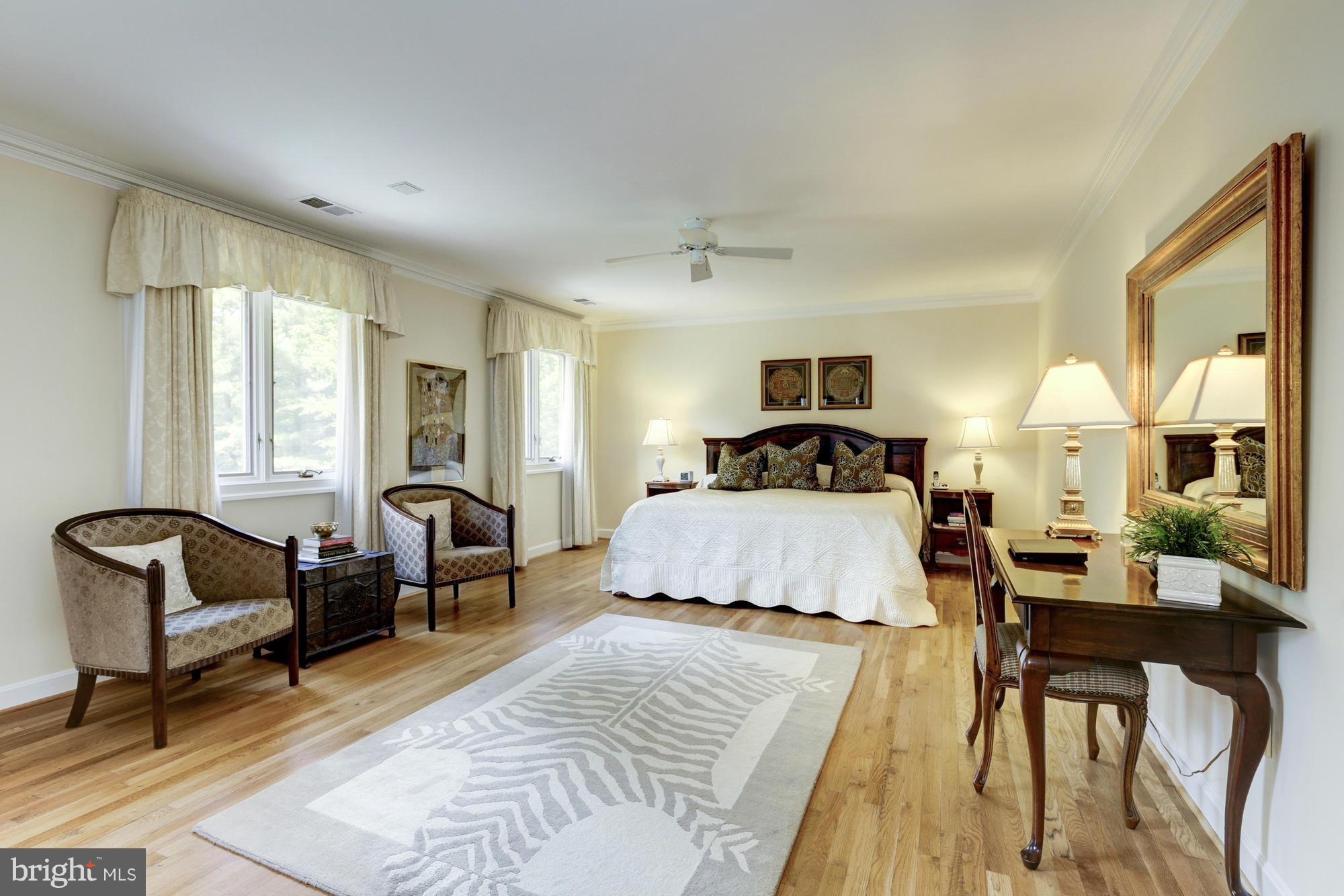 POTOMAC OUTSIDE - Residential