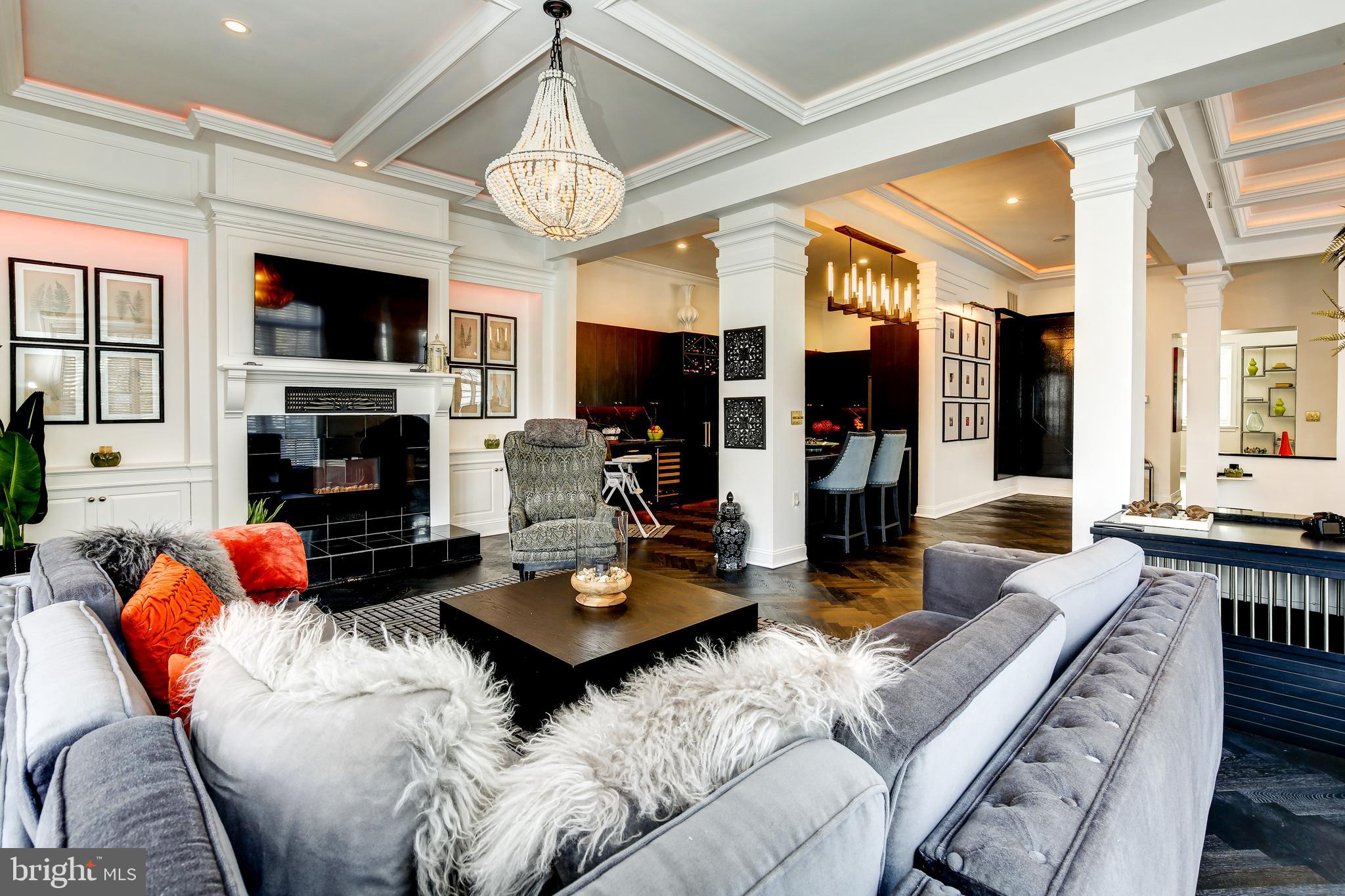 VALLEY GATE - Residential