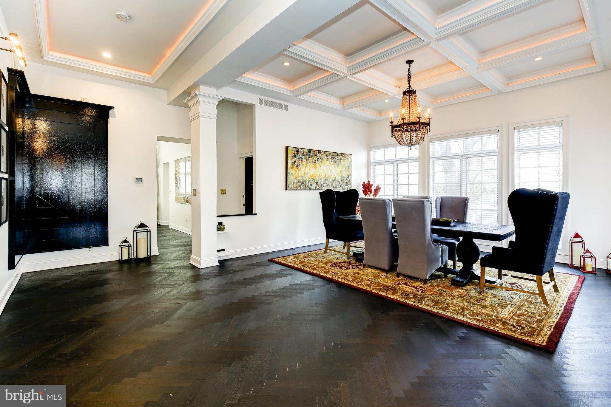 VALLEY GATE - Residential