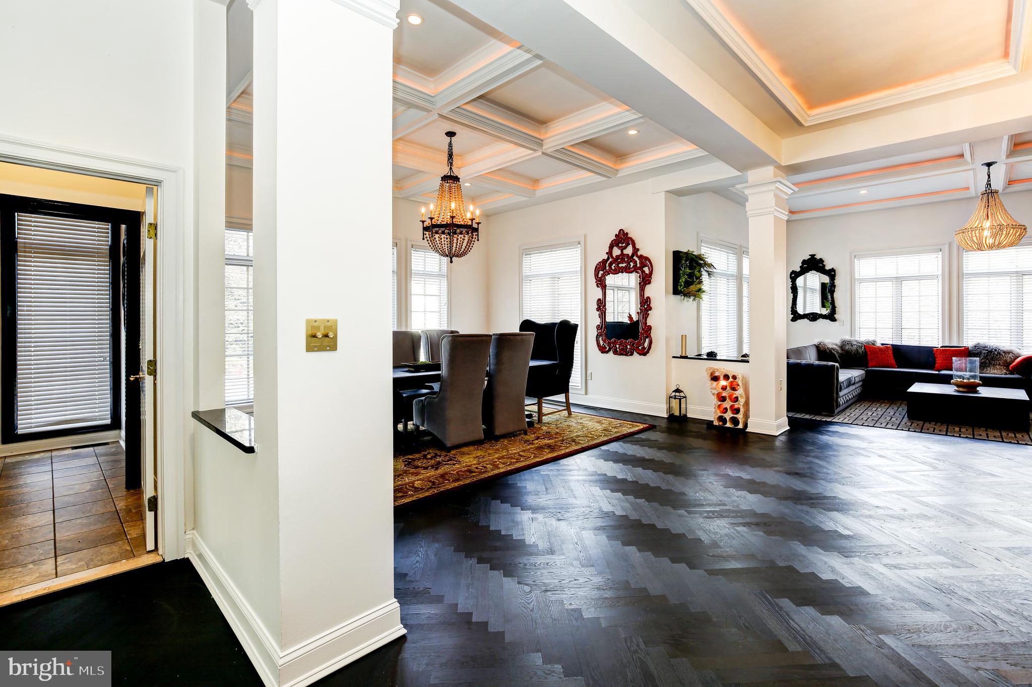 VALLEY GATE - Residential