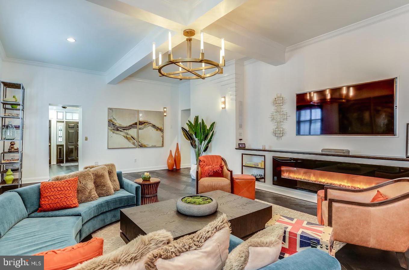 VALLEY GATE - Residential