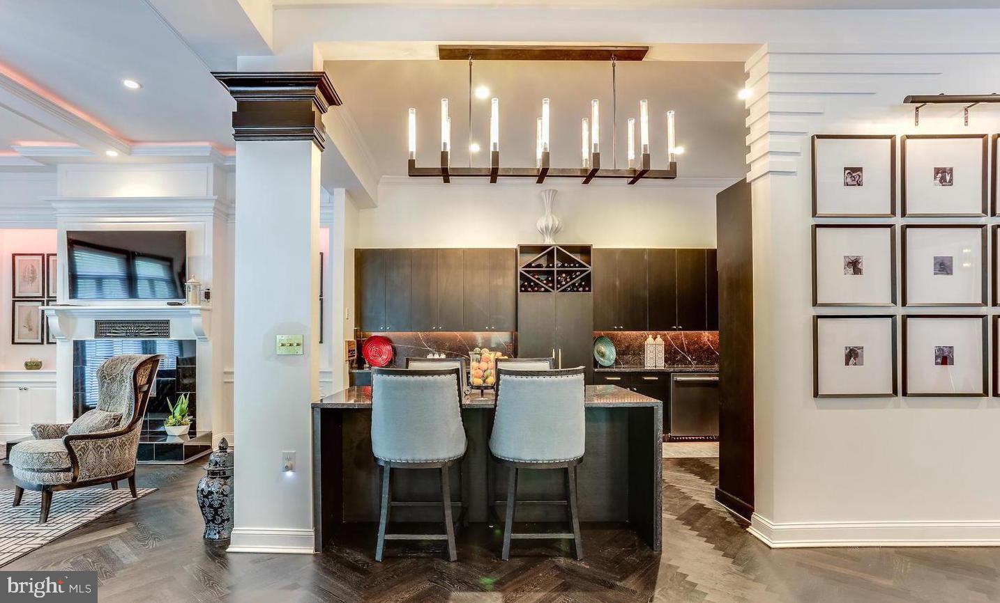 VALLEY GATE - Residential