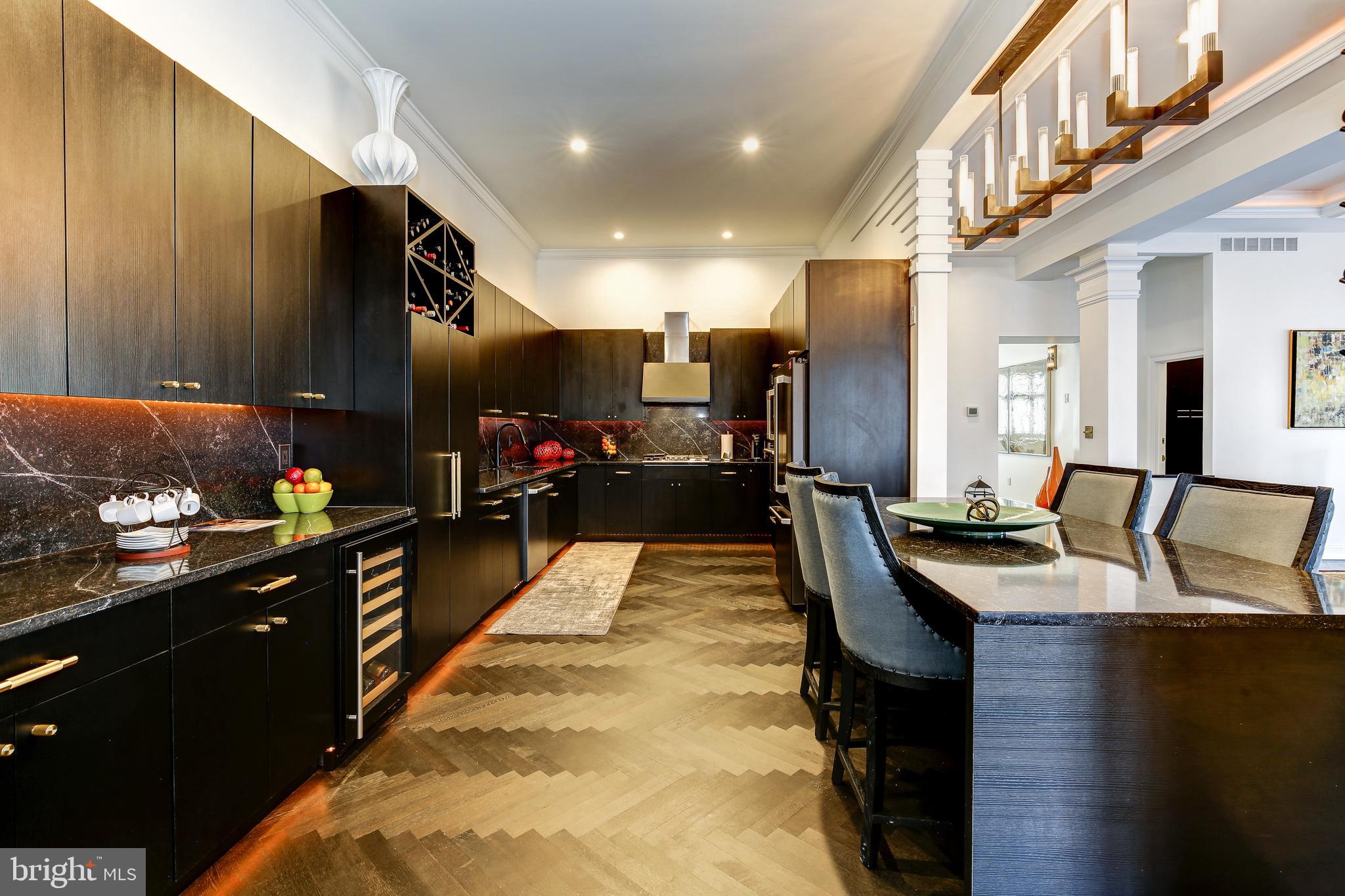 VALLEY GATE - Residential