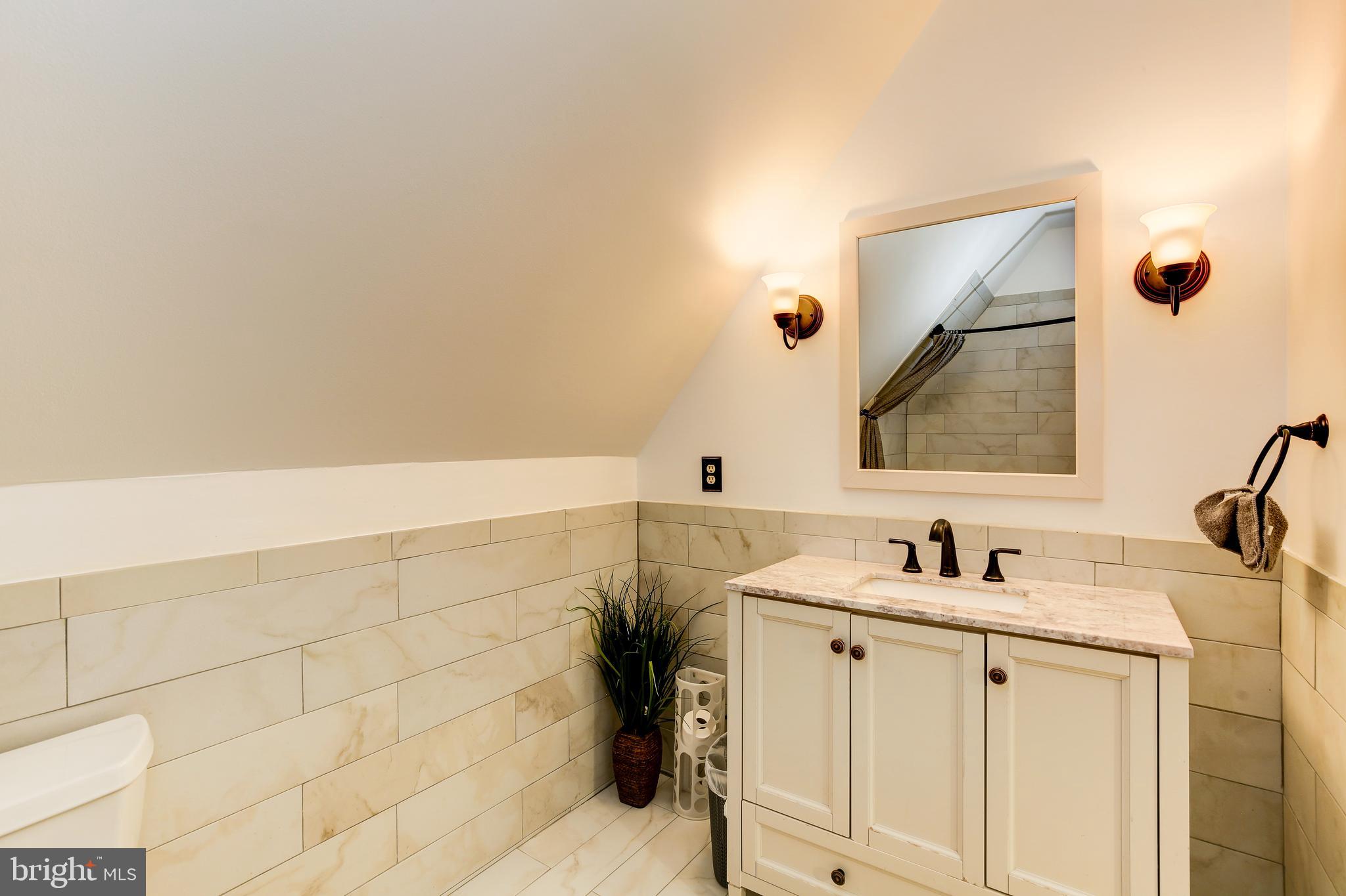 VALLEY GATE - Residential