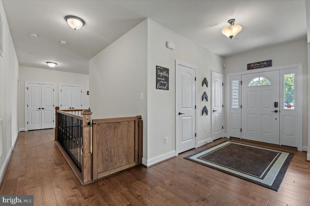 OAKLAND HALL - Residential