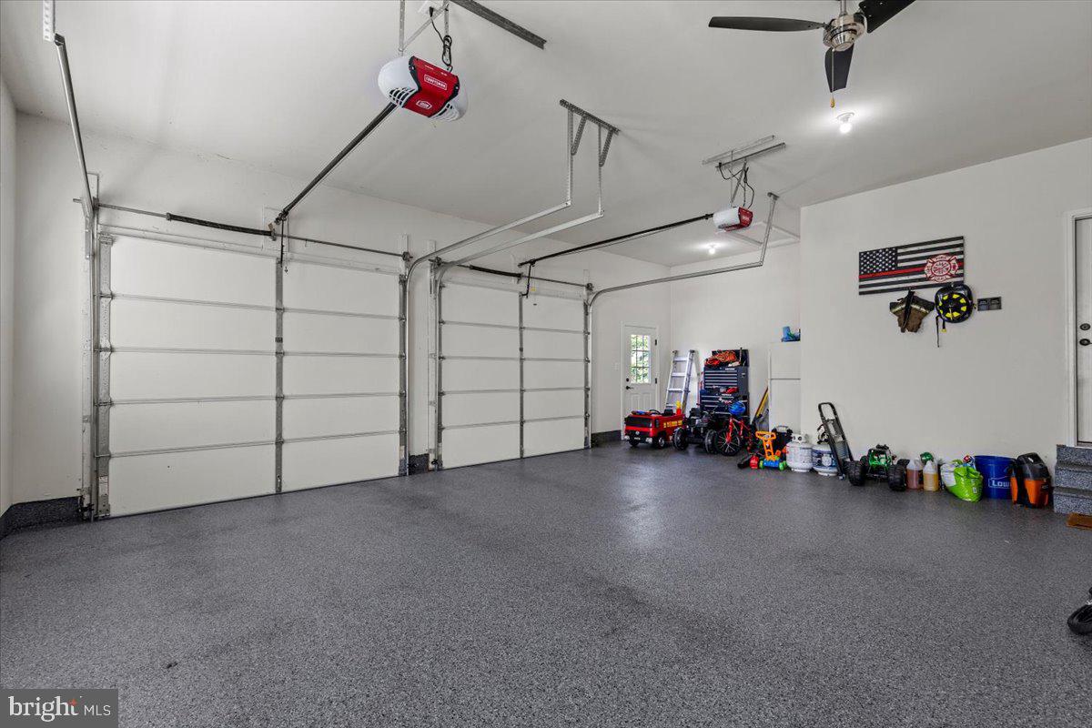 OAKLAND HALL - Residential