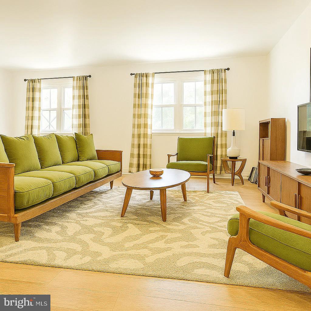 WOODSTREAM VILLAGE - Residential