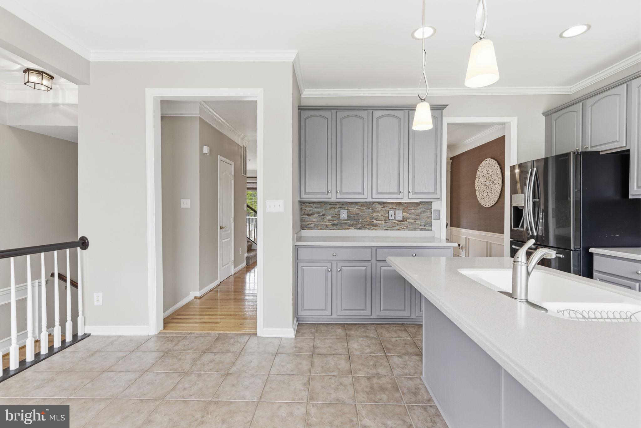 IRWINS CHOICE - Residential