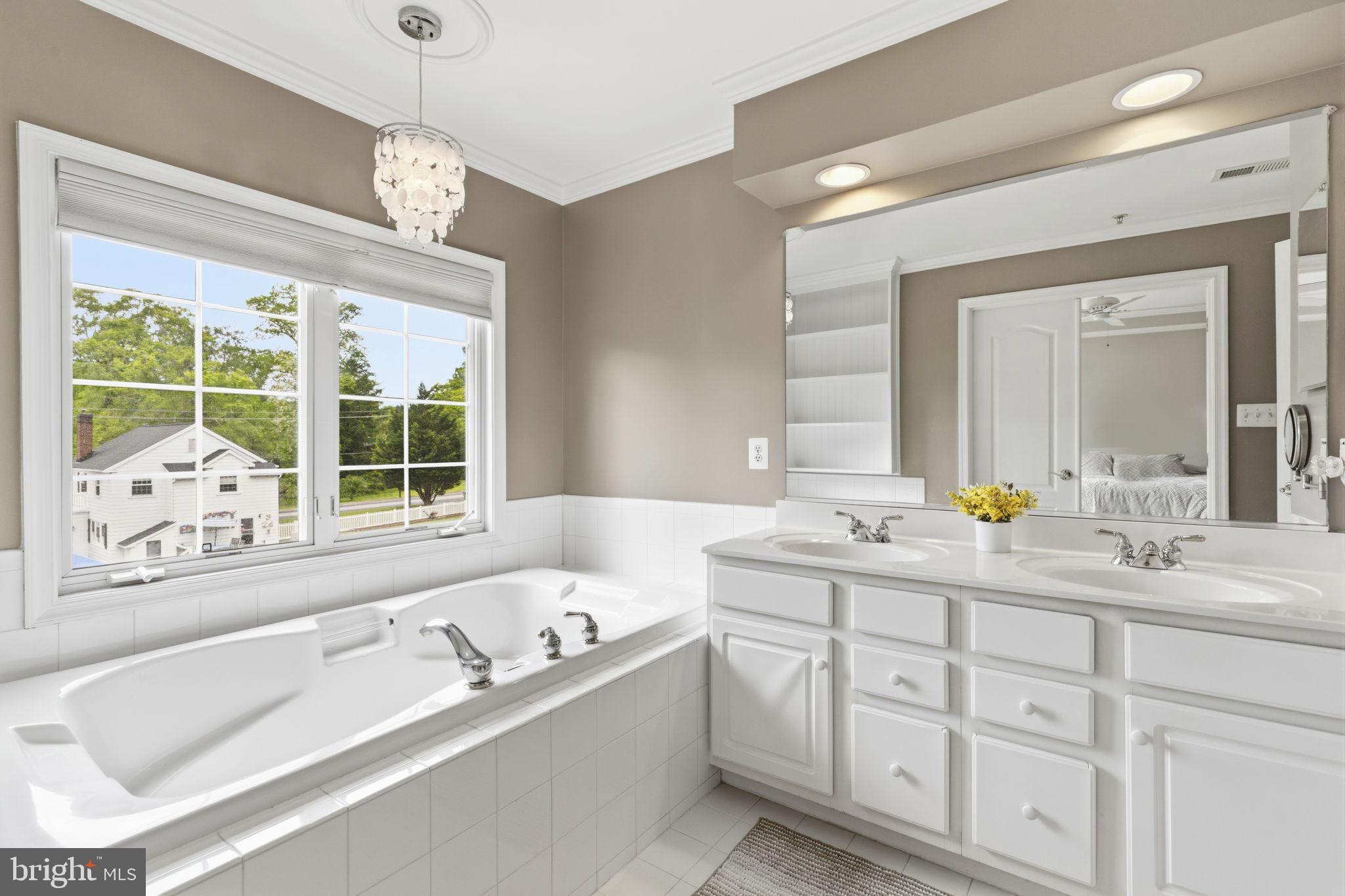 IRWINS CHOICE - Residential