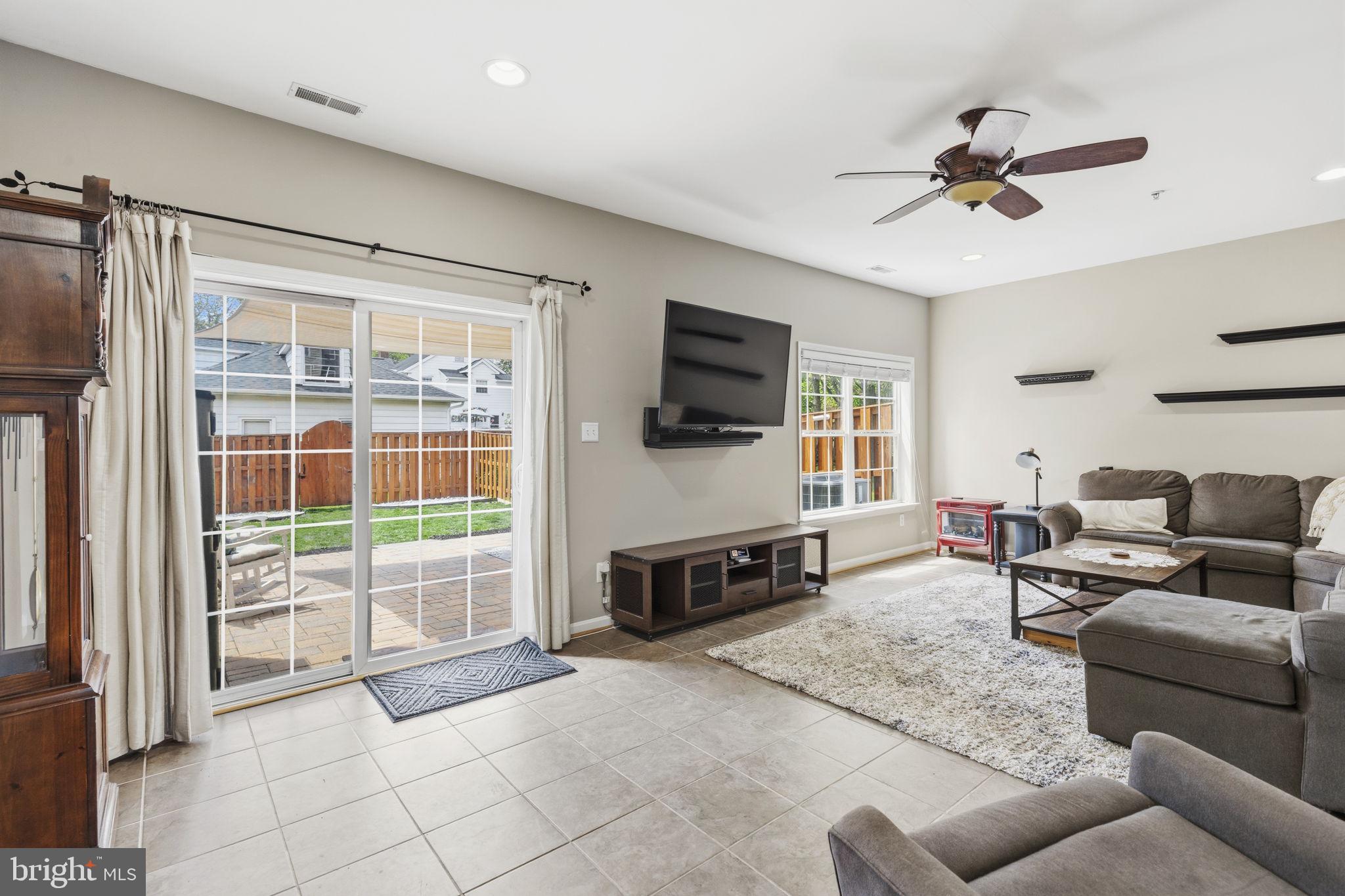IRWINS CHOICE - Residential