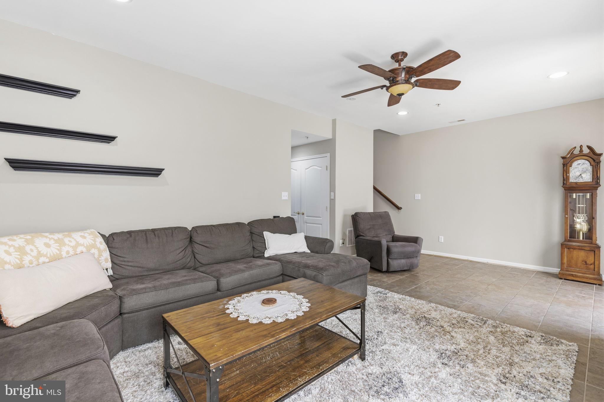 IRWINS CHOICE - Residential