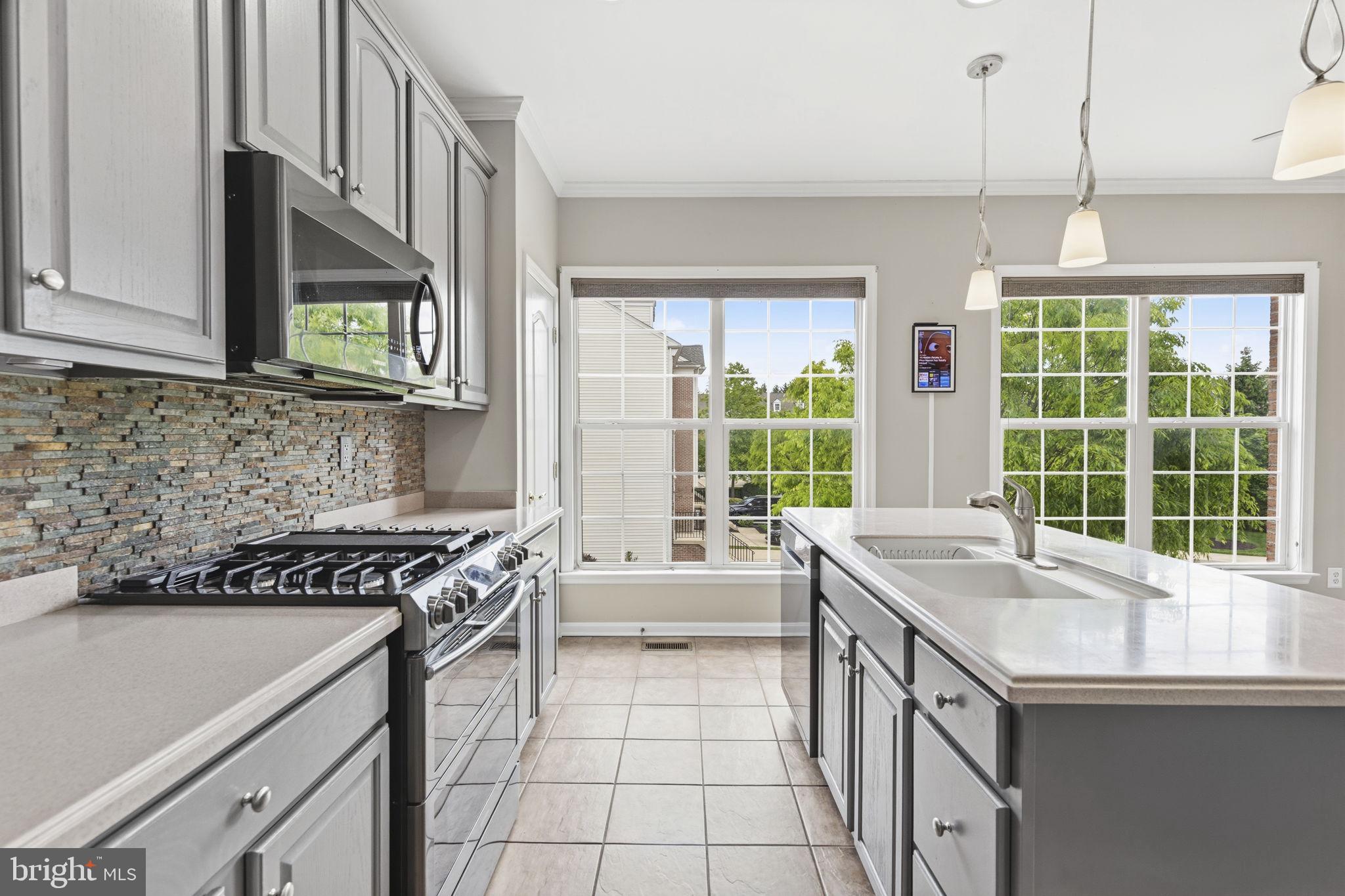 IRWINS CHOICE - Residential