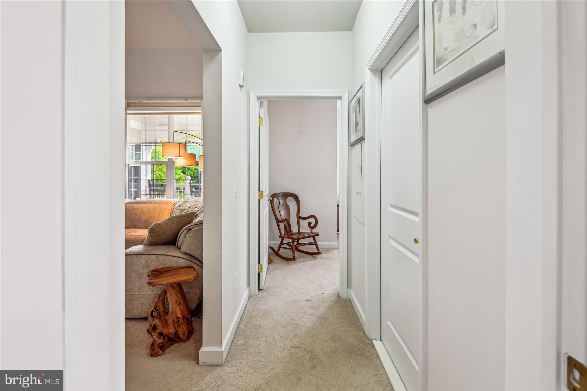 FOUR SEASONS - Residential Lease