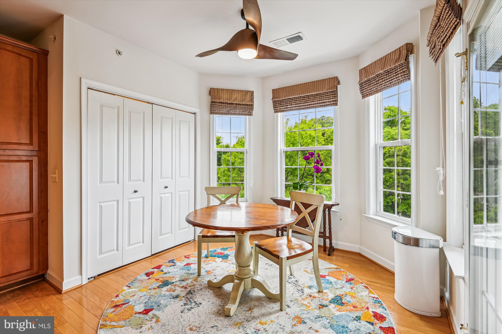 FOUR SEASONS - Residential Lease