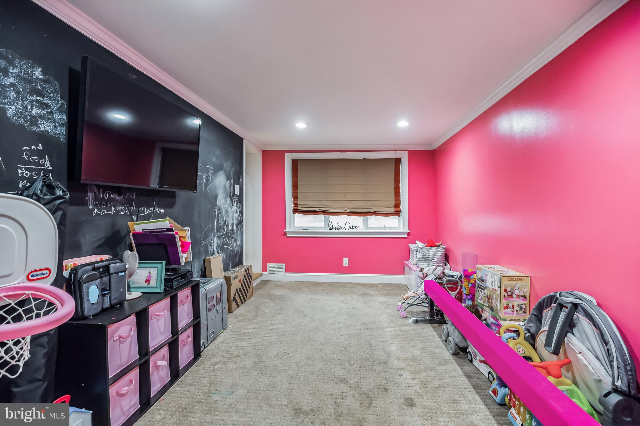 LAFAYETTE HILL - Residential