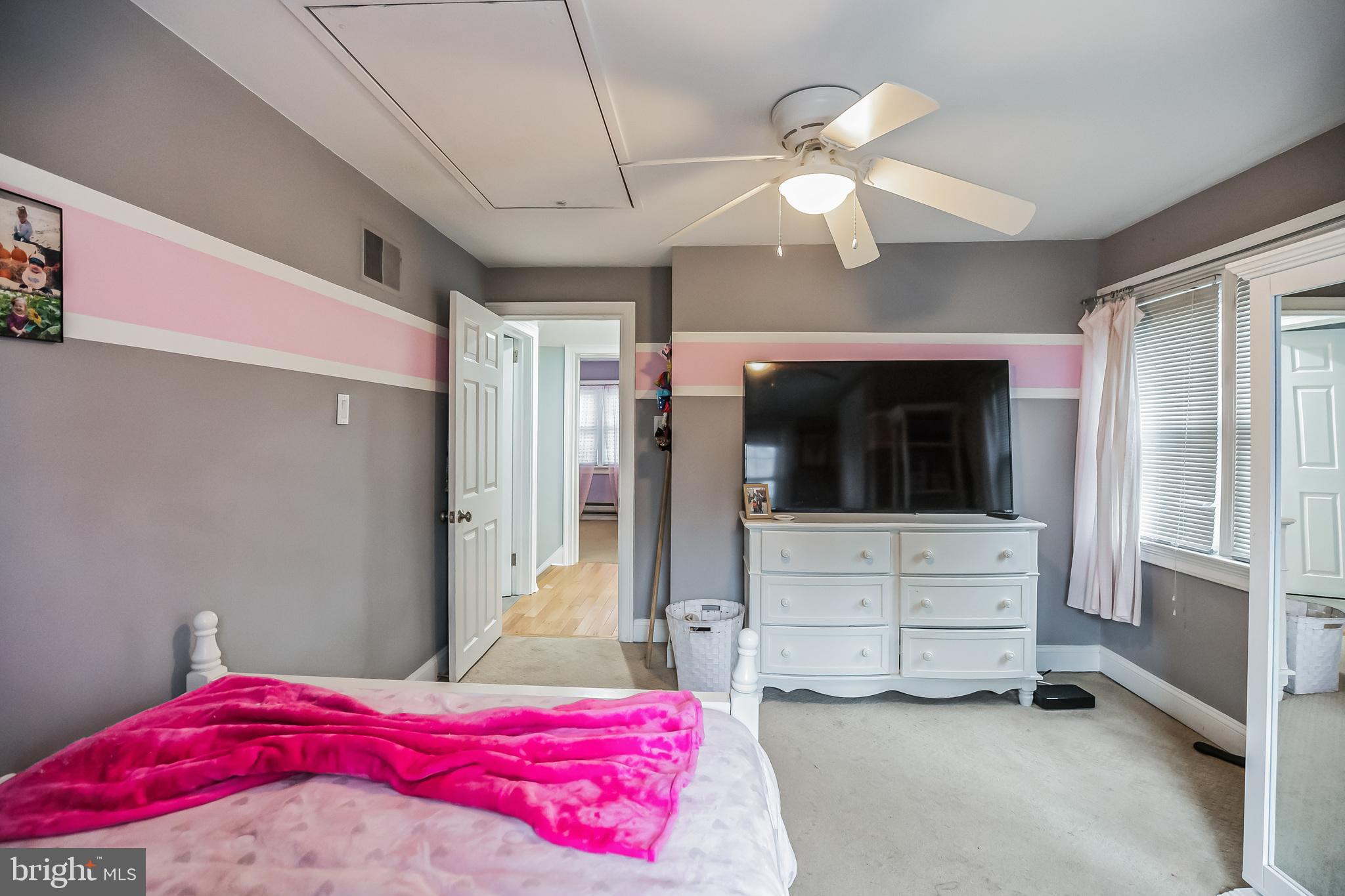 LAFAYETTE HILL - Residential