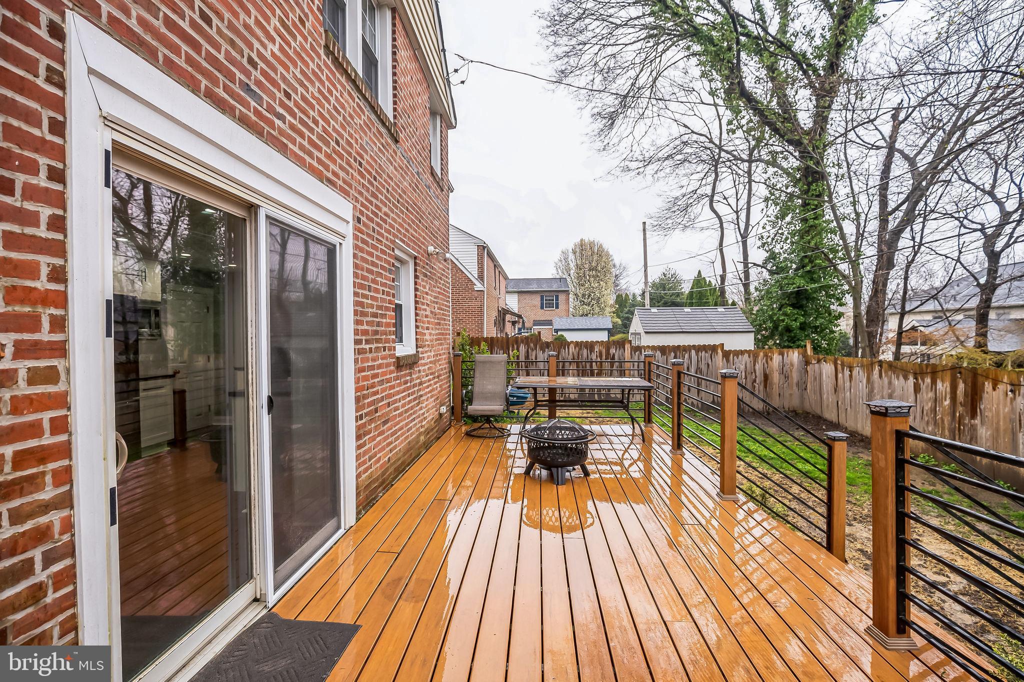 LAFAYETTE HILL - Residential