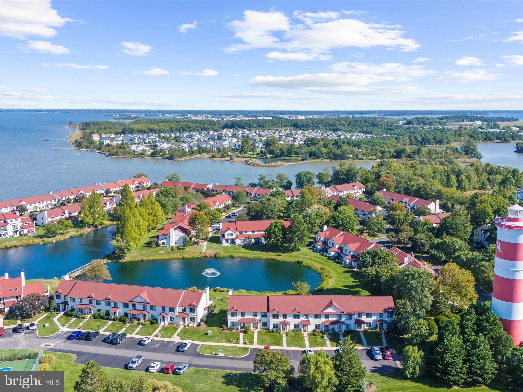 QUEENS LANDING - Residential