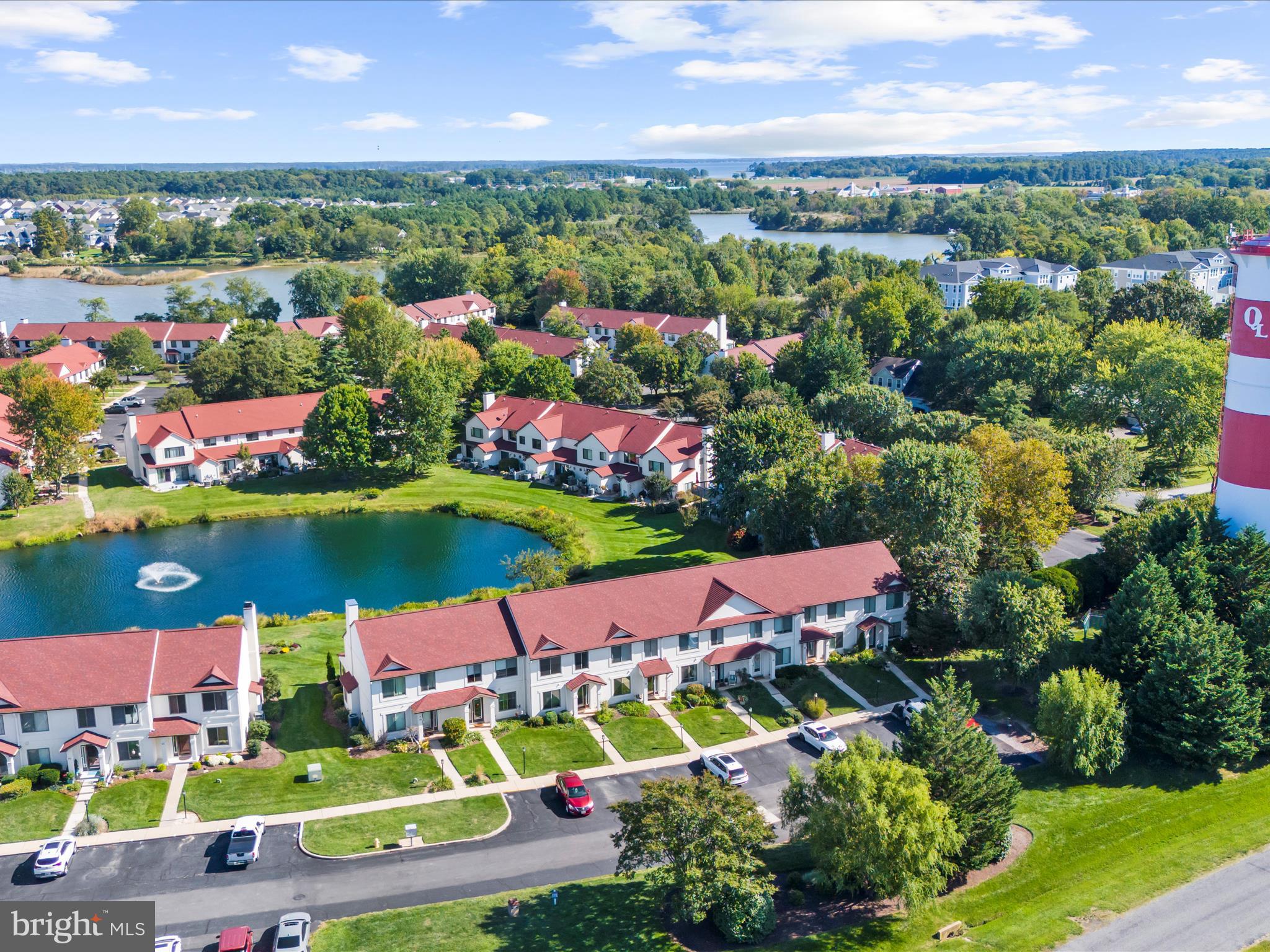 QUEENS LANDING - Residential