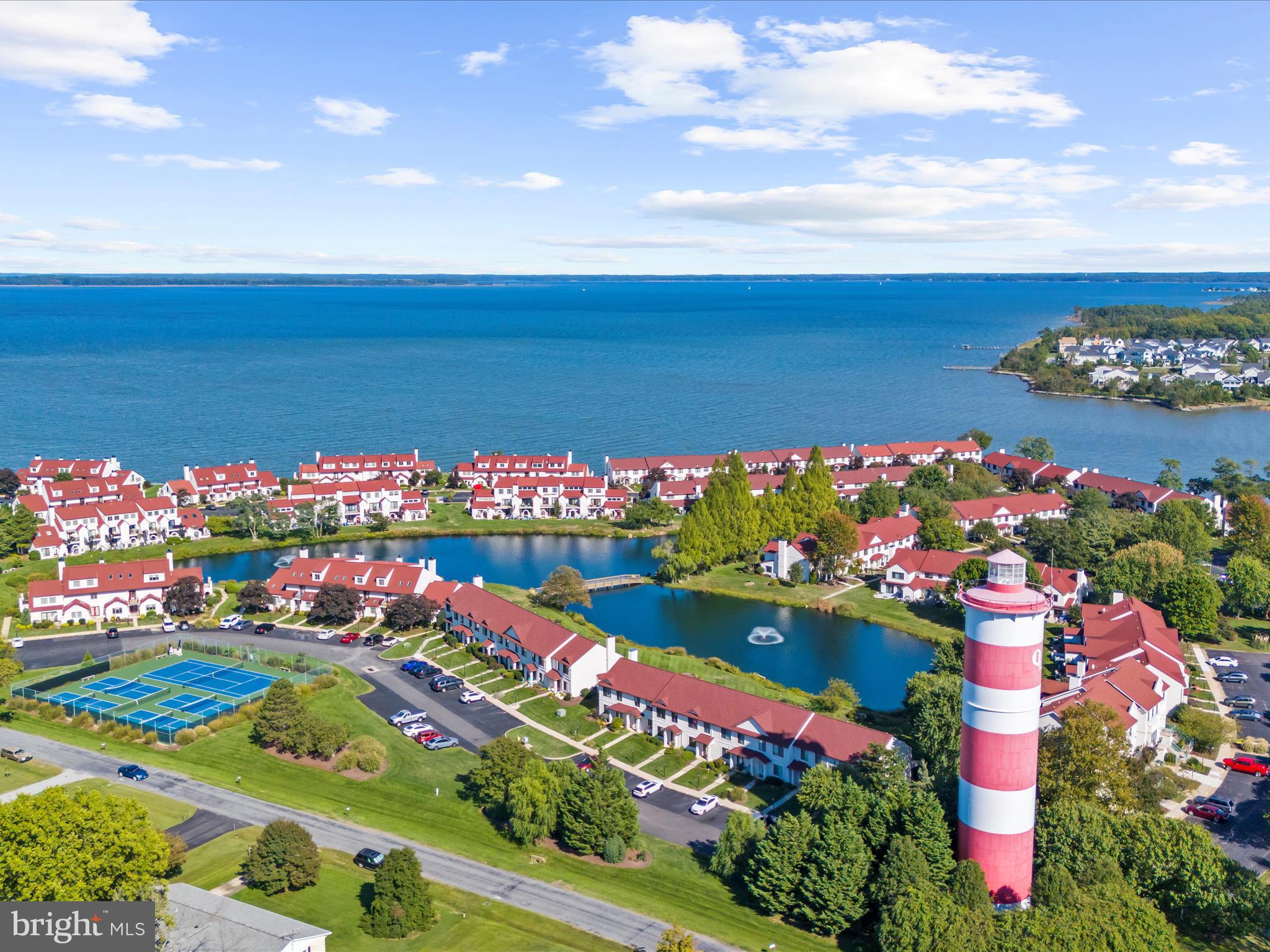 QUEENS LANDING - Residential