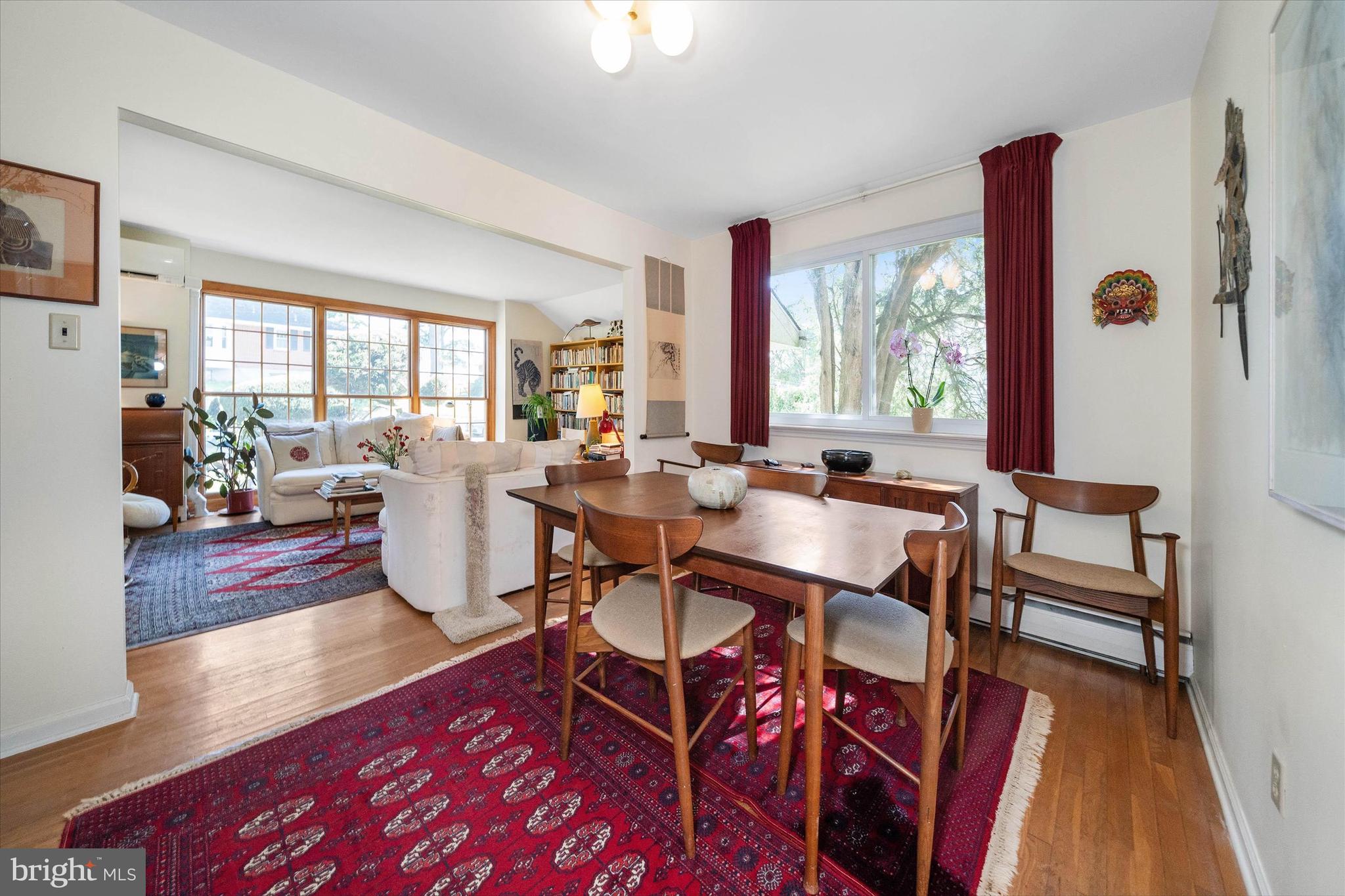 55 WOODHILL COURT